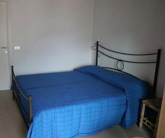 B&B Gardumo Ronzo-Chienis Rom bilde